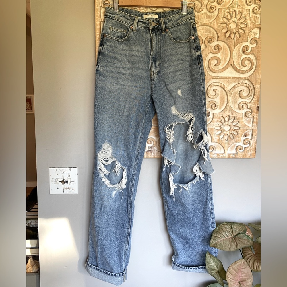 90’s boyfriend jeans